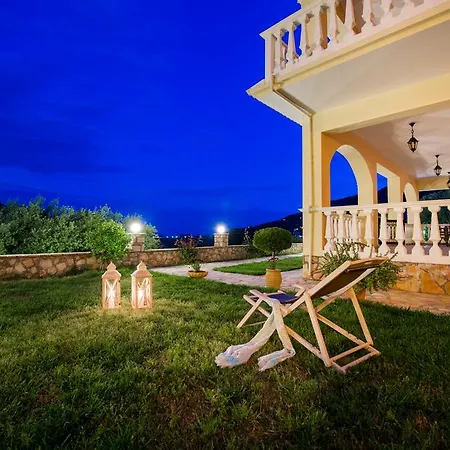 Gerovasis With Sea View 아파트