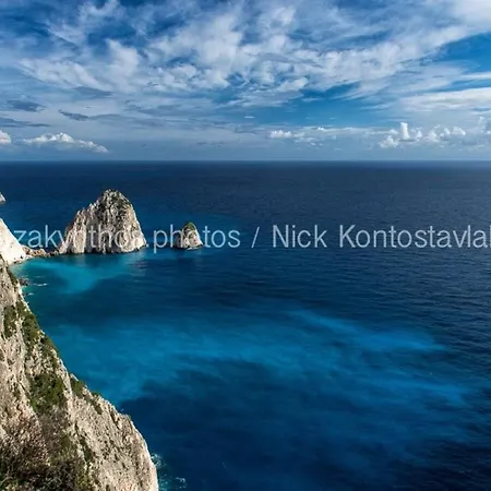 Gerovasis With Sea View Κερί